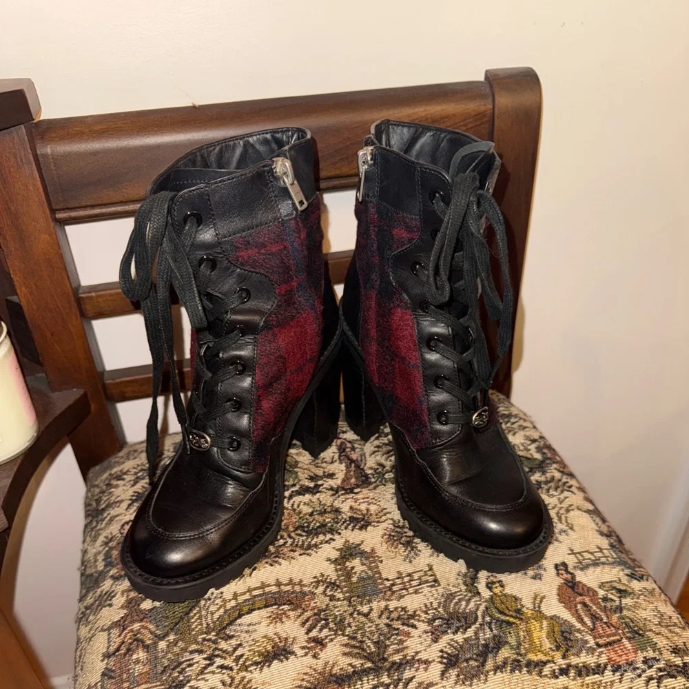 Coach Hartley Plaid Lace-Up Booties Black Leather & Red Wool Ankle Boots 7B